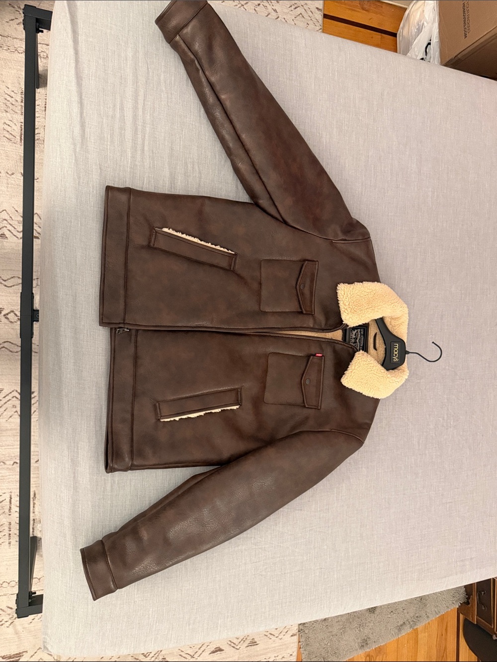 Levis: Classic Brown Faux Shearling Collar Jacket